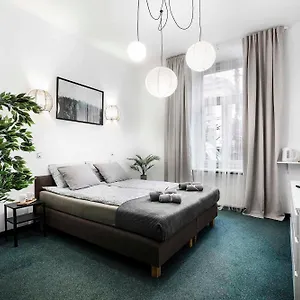  Aparthotel 27rooms Czapskich Great Location, Old Town Poland