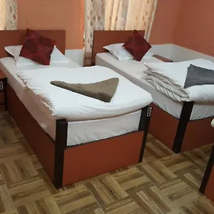 2* Bed and breakfast Royal Tourist House