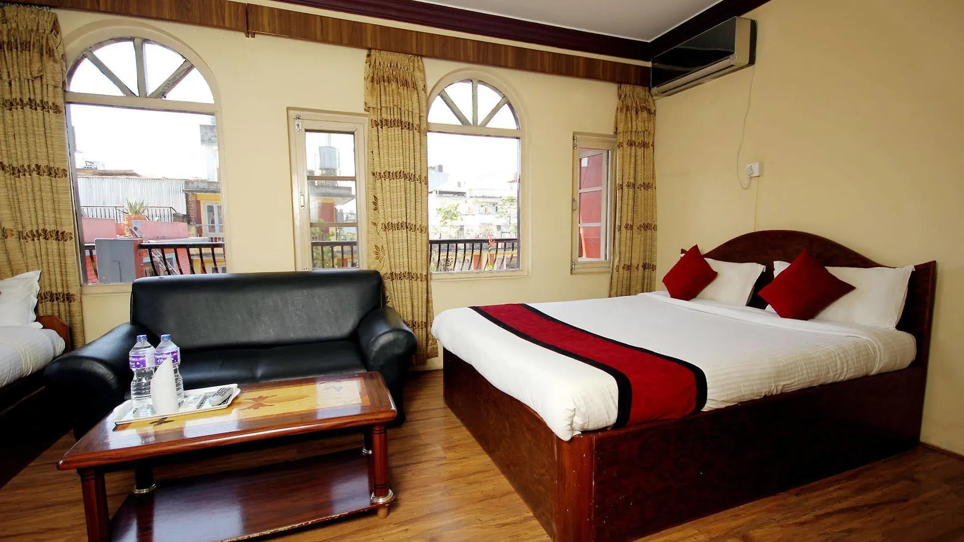 Hotel Holy Lodge Kathmandu