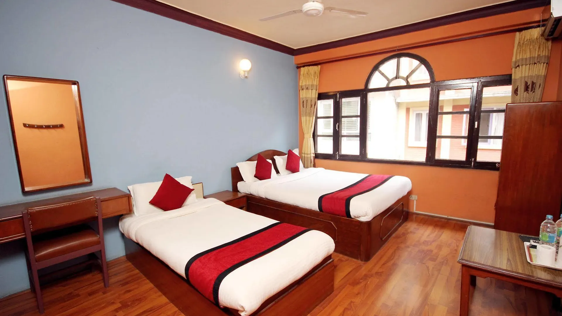 קטמנדו Hotel Holy Lodge